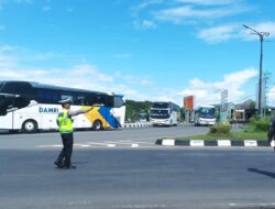 Pelayanan Prima untuk Jemaah, Polres Lombok Barat Kerahkan Personel Amankan Arus Lalu Lintas Haji