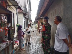 Babinsa Dasan Cermen Edukasi Warga Kelola Sampah Produktif