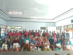 Kapolres Lombok Utara Gowes Kamtibmas di Desa Genggelang, Salurkan Bansos dan Layanan Kesehatan Gratis