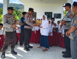Polres Lombok Barat Turun Langsung ke Dusun Terpencil, Dorong Budaya Literasi Lewat Bantuan Buku Berkualitas