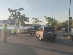 Satlantas Polres Bima Kabupaten Gelar Rawan Sore dan Tegur Pelanggar Kasat Mata Dengan Humanis