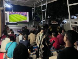 Seru! Polsek Kediri Gelar Nobar World Cup 2026 Bareng Warga
