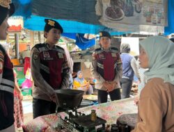 Patroli Kota Presisi Sambangi Pasar Mandalika Bertais, Polda NTB Perkuat Pencegahan Gangguan Kamtibmas