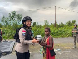 Hangatkan Hati Warga Nduga, Polwan Ops Damai Cartenz-2026 Bangun Kedekatan Melalui Aksi Humanis