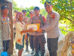 Hari Bhayangkara Ke-80, Polsek Madapangga Bersama Bhayangkari Berbagi Kebahagiaan Bagi Masyarakat Kurang Mampu