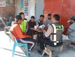 Perdana “Polantas Menyapa” Ngopi Bareng Komunitas Ojek Satlantas Polres Bima Edukasi Keselamatan Berlalulintas