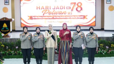 Tasyakuran Hari Jadi ke-78 Polwan, Kapolda NTB Beri Penghargaan untuk Personel Berprestasi